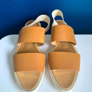 Everlane slingback leather sandals size8